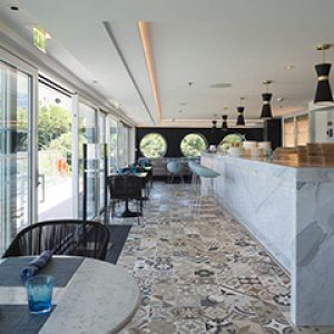 Crystal Mozart - Blue Restaurant