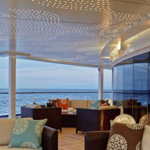 Seven Seas Mariner - Horizon Lounge aft deck