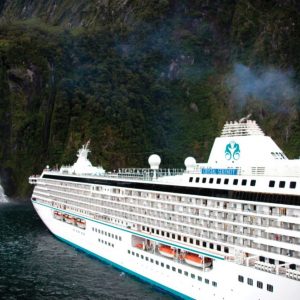 Crystal Serenity - im Milford Sound