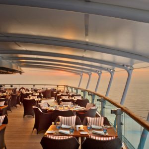 Seabourn Ovation - Restaurant außen am Heck
