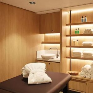 Minerva & Vega innen - Massagen & Anwendungen