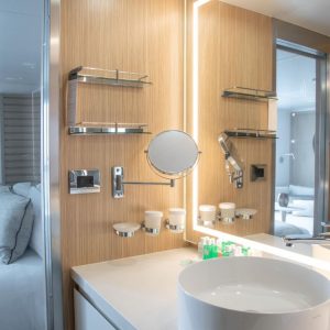 Ponant - Le Bellot - Suite 615 Bad