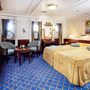 SeaCloudII_DeLuxeDouble-bedCabin_CatD_001-min-1680x1260