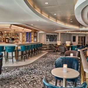 Silver Endeavor innen Explorer Lounge