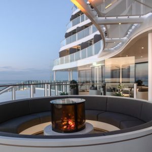 Silver Nova & Silver Ray - Panorama Lounge 02